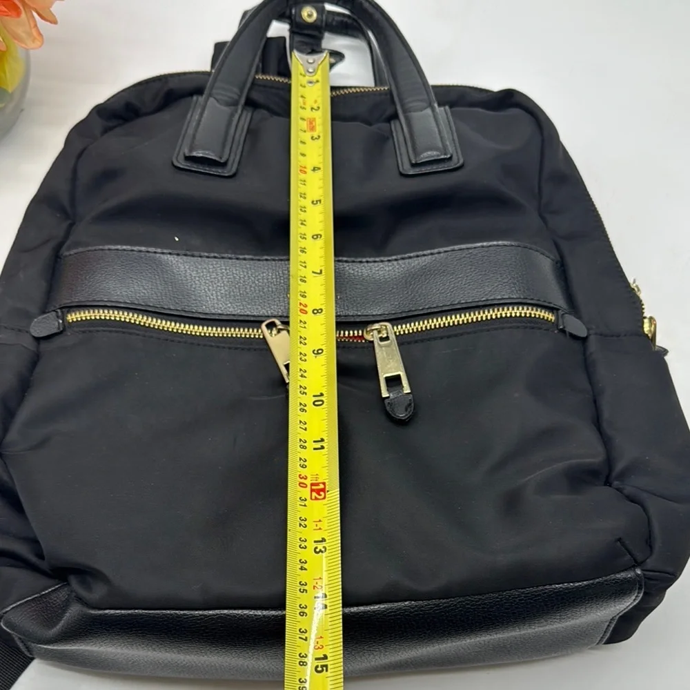 Travanti Black Nylon Lightweight Travel Computer Backpack TOT7890B